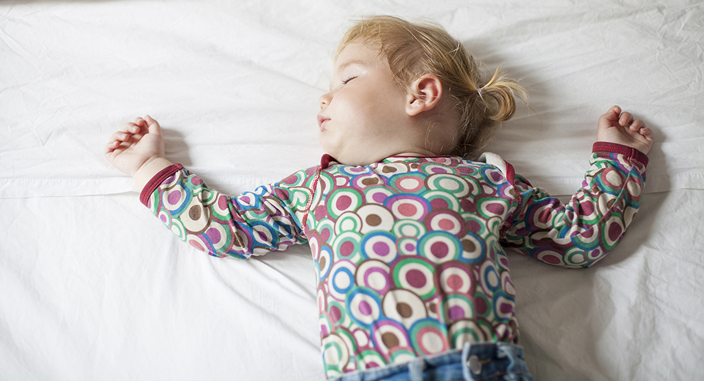 when do toddlers stop napping