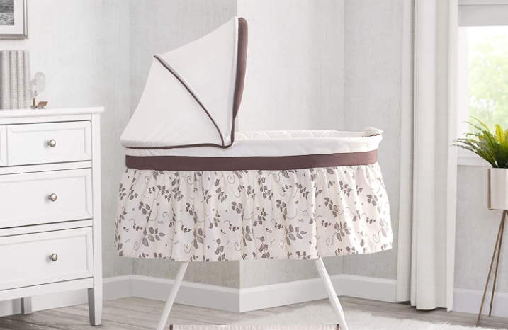 Delta Children Bassinet